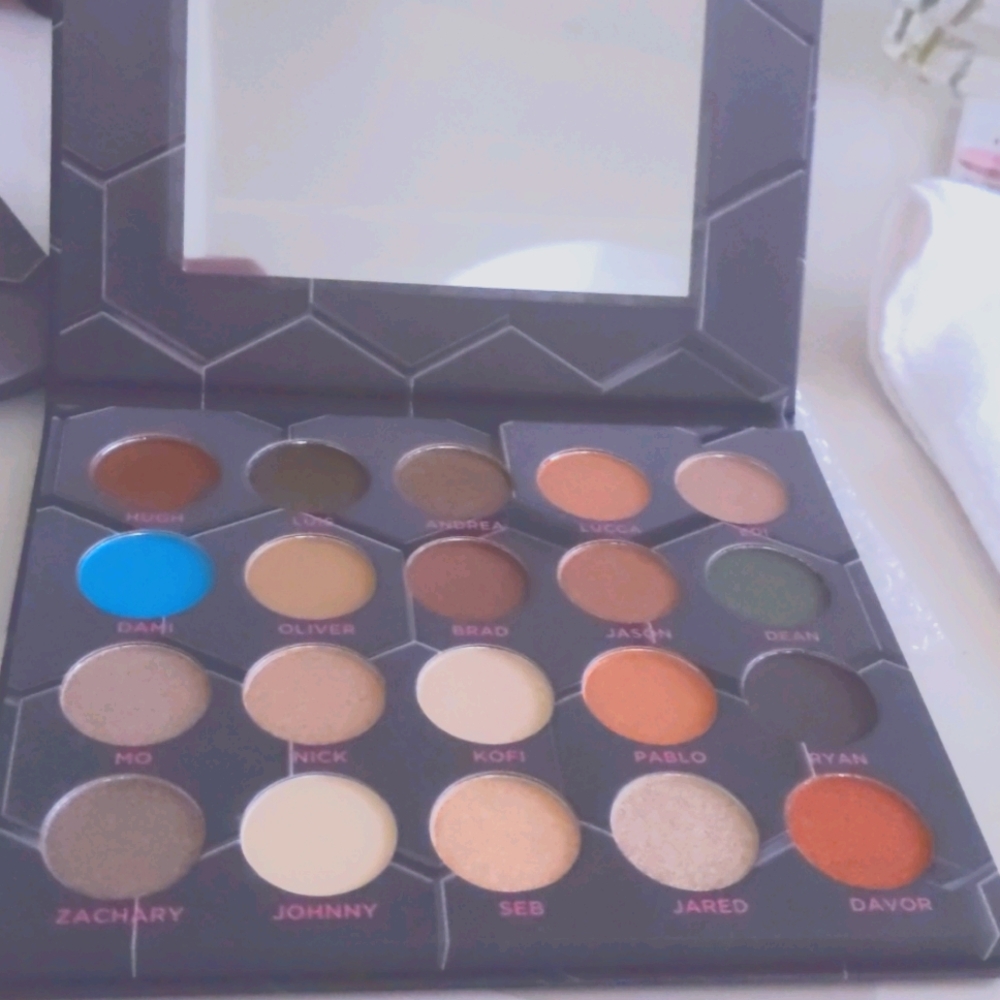 Eyeshadow Palette Barbarella London